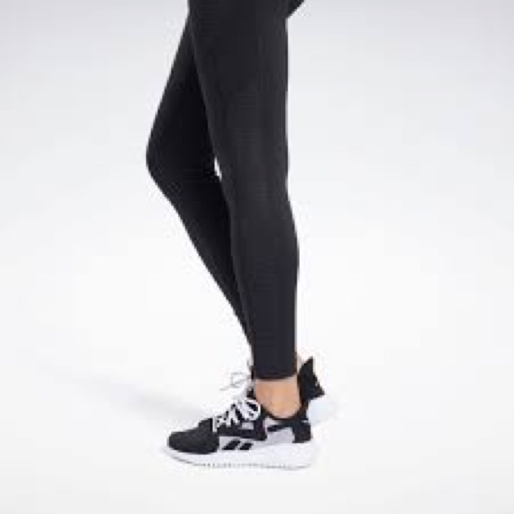 Reebok leggings